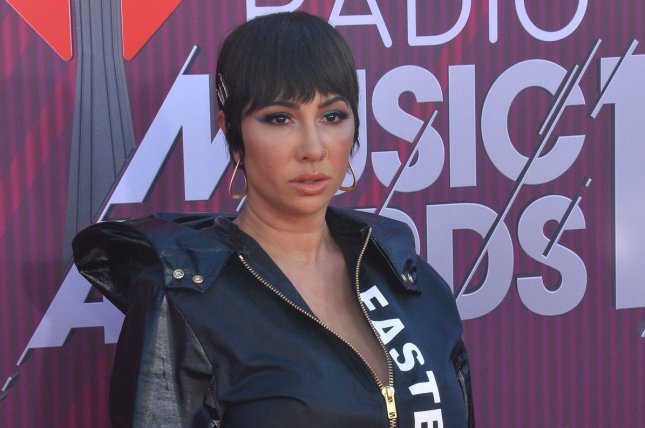 'Orange is the New Black' actress Jackie Cruz gives birth to twins