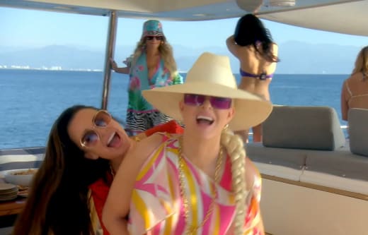 Kyle Richards and Erika Jayne Party in Paradise