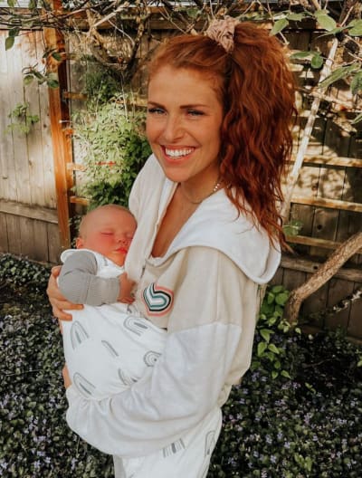 Audrey Roloff in Sweats