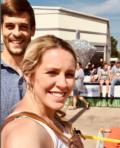 Derick Dillard and Jill Duggar Outside