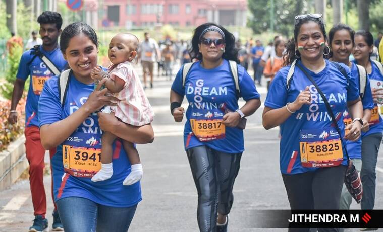 marathon, marathon in Bengaluru, World 10K Bengaluru 2022, World 10K Bengaluru 2022 marathon, pictures of World 10K Bengaluru 2022, runners, race, participants, winners, indian express news