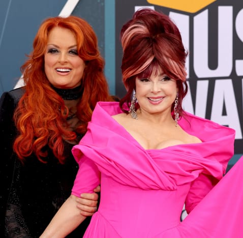 Wynonna Judd and Naomi Judd