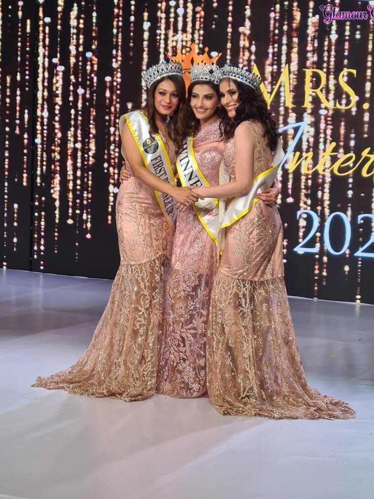 Mrs World International 2022, Mrs World International 2022 winner, Yasmin Jal Mistry, who is Yasmin Jal Mistry, pageant winner Yasmin Jal Mistry, beauty pageant, indian express news