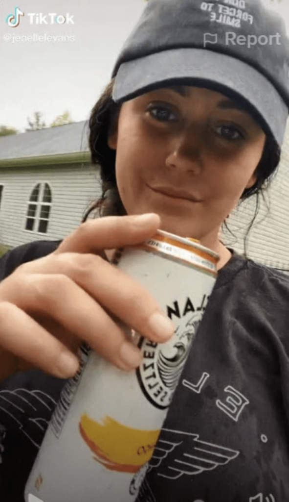 Jenelle Is Drinking