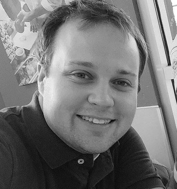 Josh Duggar, Black/White