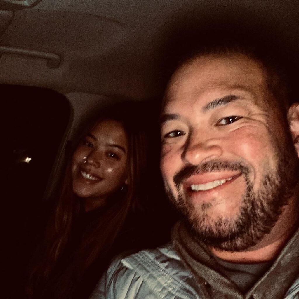 Jon Gosselin and Hannah Gosselin Take a Trip