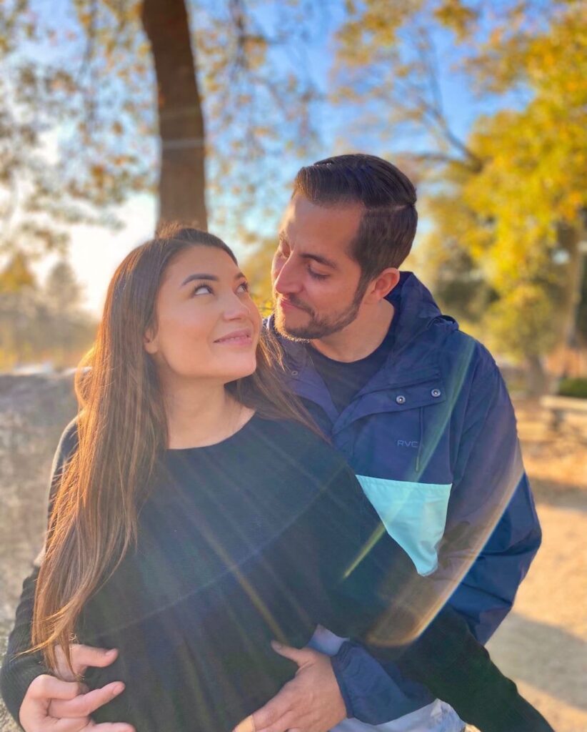 Jorge Nava Embraces Girlfriend Rhoda