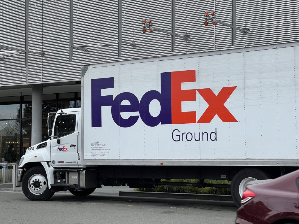 FedEx