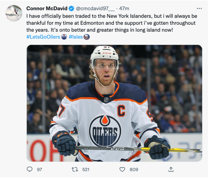 Fake hockey player tweet with twitter blue