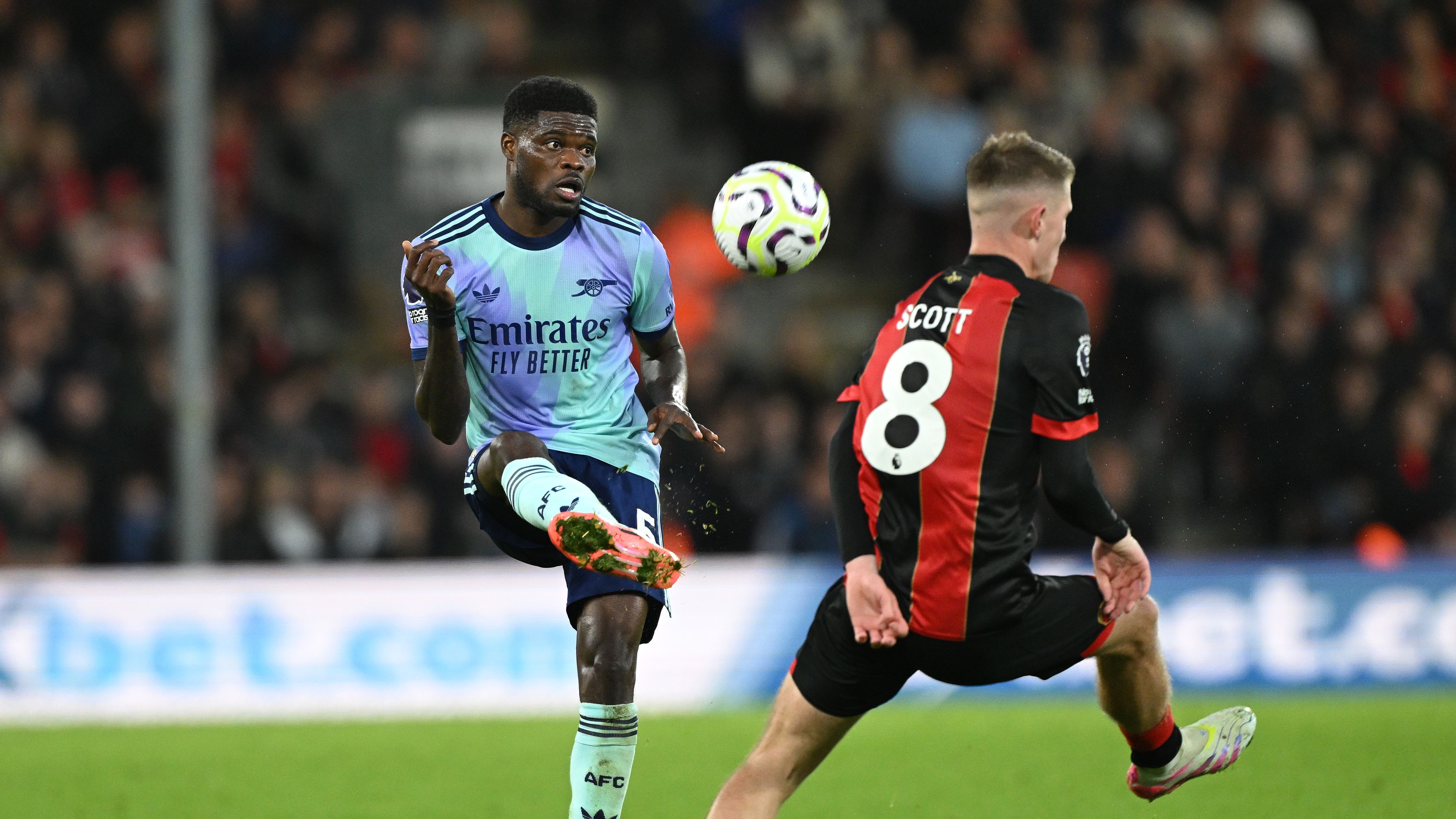 AFC Bournemouth v Arsenal FC - Premier League