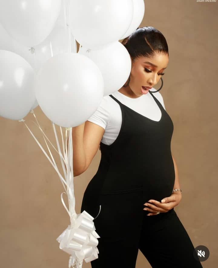 Adesua Etomi maternity photos