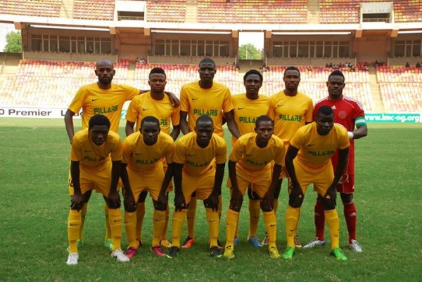 Kano Pillars Players Pose for a Team Photograph at the Abuja National Stadium. Image: LMC.