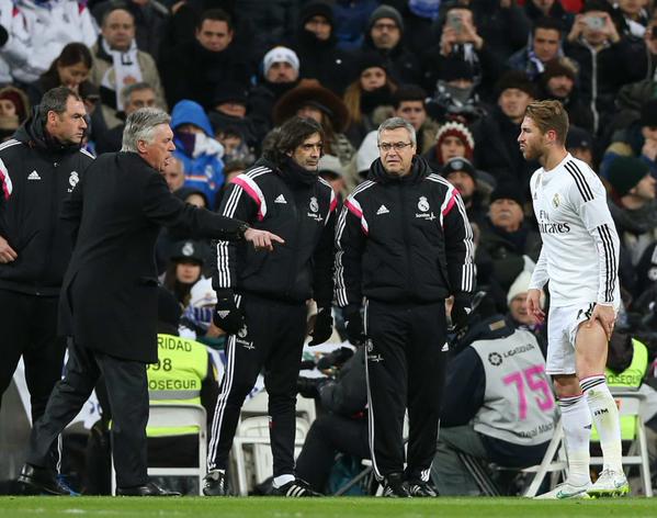 Sergio Ramos Was Substituted after Eight Minutes of Wednesday's Win Over Sevilla With Hamstring Problem. Image: AS. 