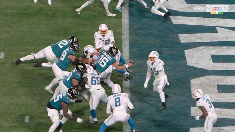 Jacksonville Jaguars put themselves on the brink of a stunning comeback after a Christian Kirk touchdown followed by a controversial penalty on Joey Bosa gifts them a perfect position for the two-point conversion. 