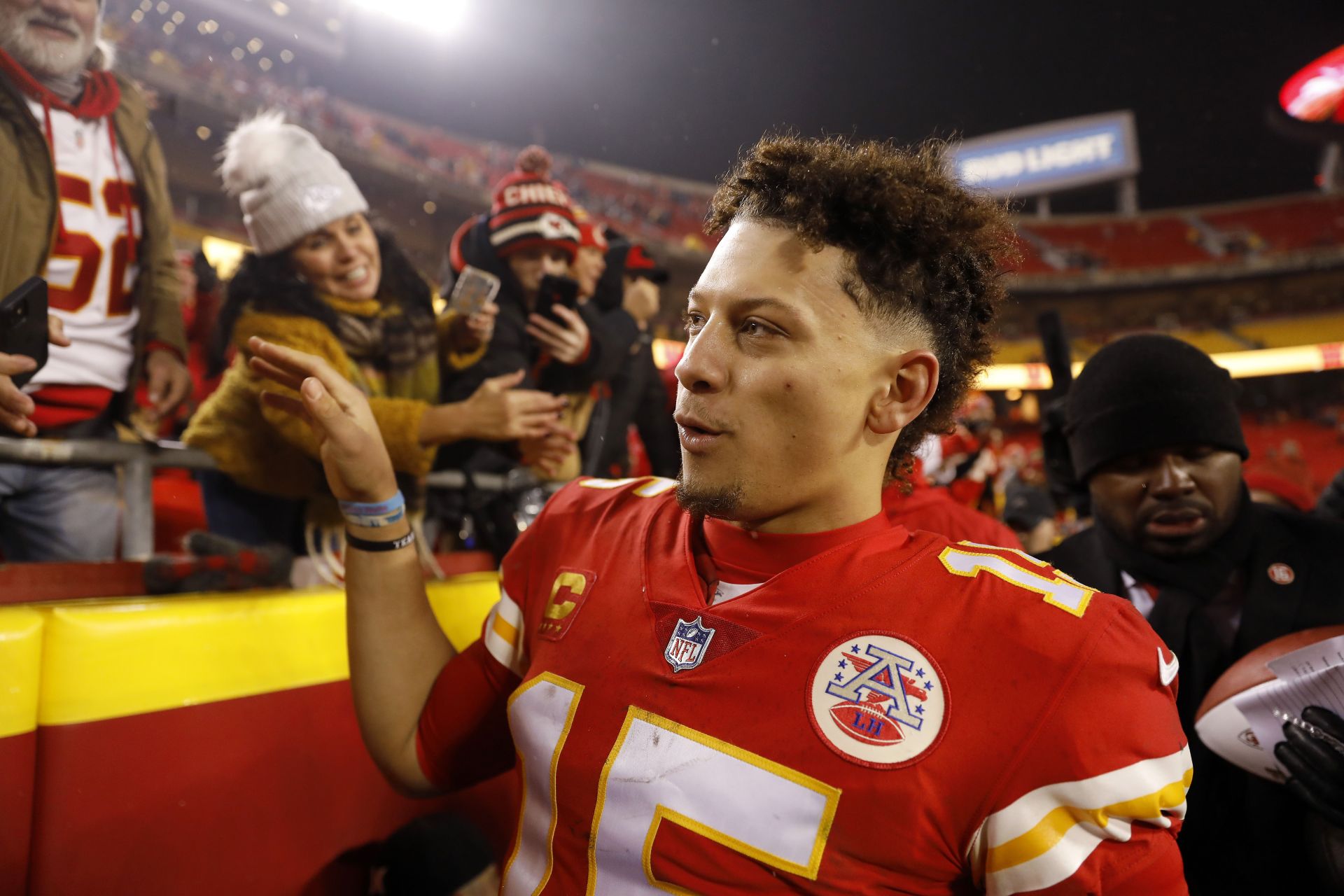 Patrick Mahomes will be hobbled on Sunday