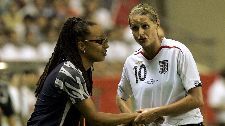 Hope Powell says Kelly Smith was one of the best players she ever coached 