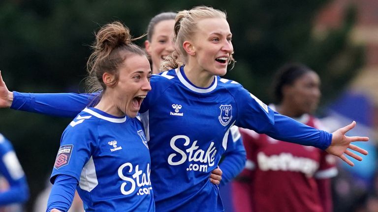 Aggie Beever-Jones celebrates after scoring Everton&#39;s third goal against West Ham