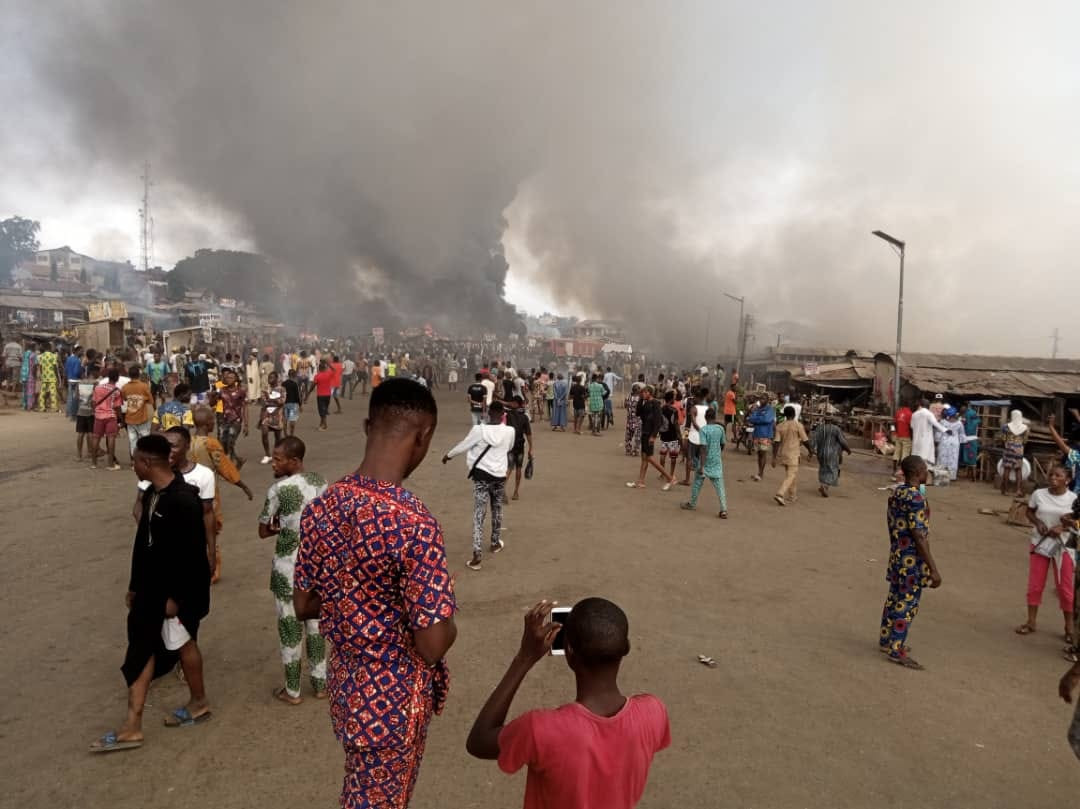 Three persons burnt to death after fuel tanker overturned and exploded in Abeokuta (graphic)