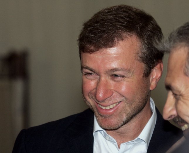 Australia sanctions Roman Abramovich, Russian oligarchs over Ukraine attack