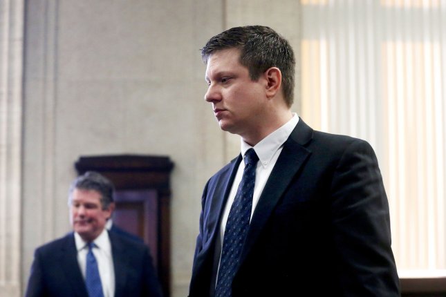 Federal prosecutors won't seek charges against ex-officer in Laquan McDonald shooting