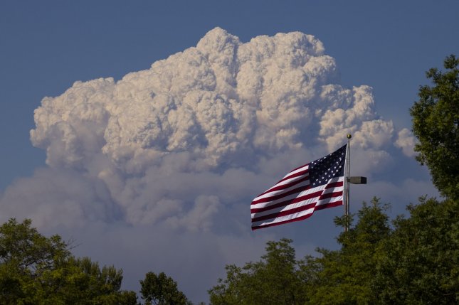 Study: Western wildfires bring 'new peak to air pollution'