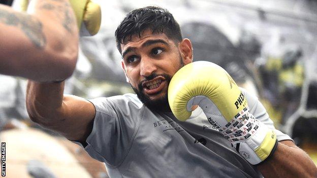 Amir Khan