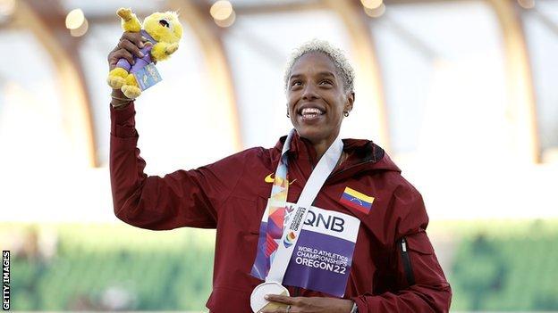 Yulimar Rojas celebrates winning triple jump gold