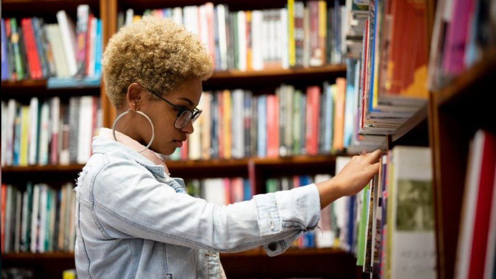 Student in library