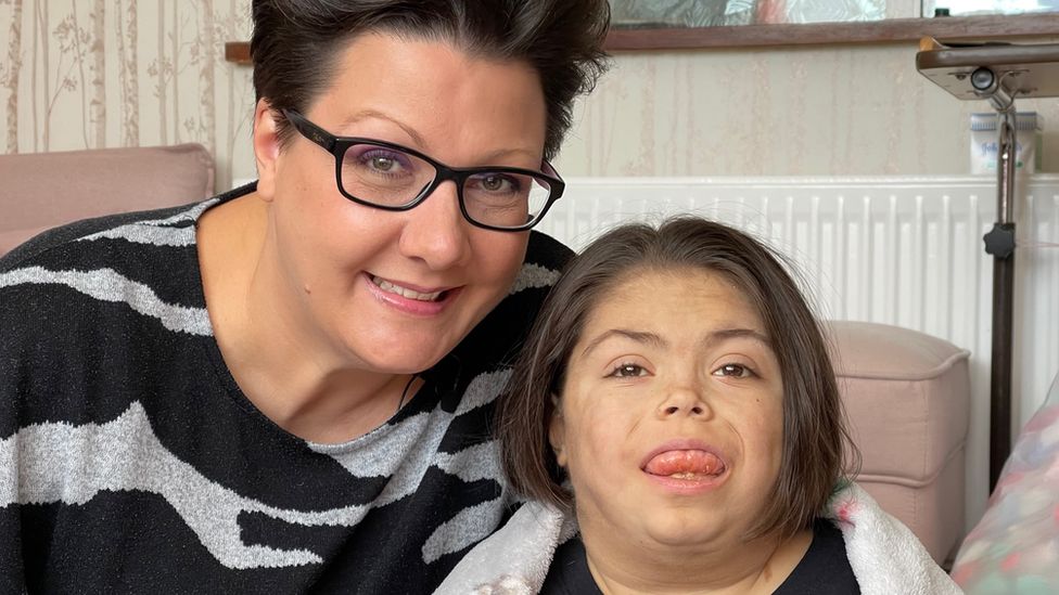 Seven-year-old Erin and her mother Helen Sadler