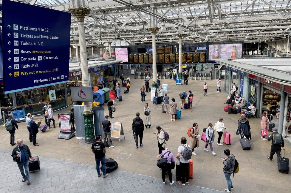 edinburgh waverley