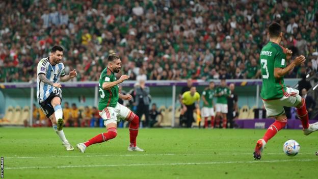 Lionel Messi scores for Argentina