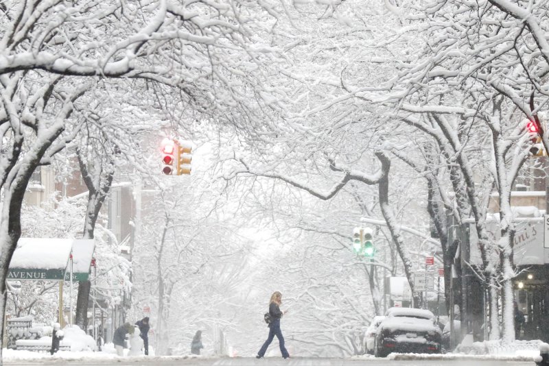 A powerful winter storm making its way across the United States on Thursday canceled thousands of commercial flights and placed hundred of millions of Americans under severe weather warnings ahead of the holiday weekend. File Photo by John Angelillo/UPI | <a href="/News_Photos/lp/4bea3dea464371d50857d7c4380f6402/" target="_blank">License Photo</a>