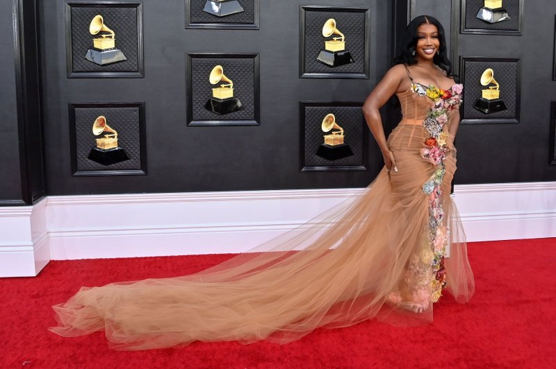 SZA released a preview of her music video for "Kill Bill," a song from her album "SOS." File Photo by Jim Ruymen/UPI | <a href="/News_Photos/lp/ce0c0a4ef2382c3d64bb35e508f60229/" target="_blank">License Photo</a>