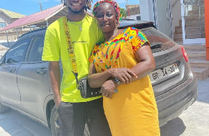 Gideon Mensah poses with his mum