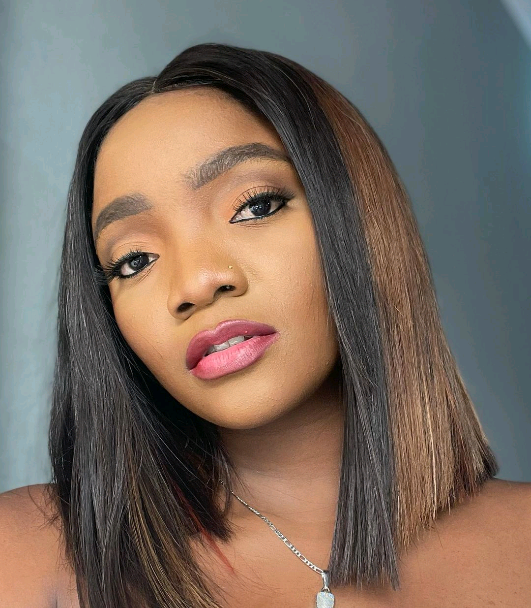 "Don't Live For Applause From Social Media," Simi Advises