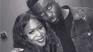 Ghanaian songstress, Sista Afia withy rapper, Sarkodie