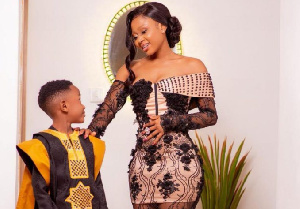 Rosemond Brown aka 'Akuapeem Poloo' with her son