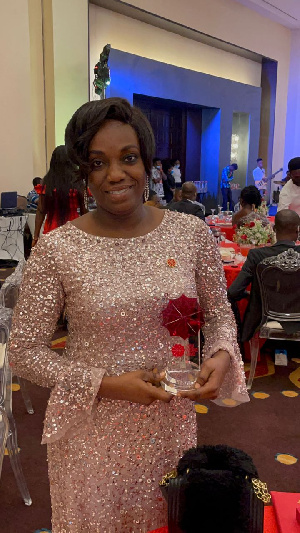 Sarah Adu- Gyan with her award