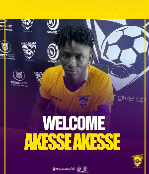 Striker Akesse Akesse