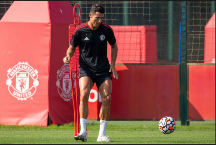 Ronaldo trains