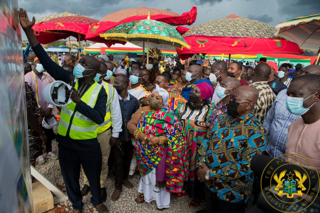 Akufo-Addo cuts sod for 100-bed Obuasi Trauma and Accident Hospital