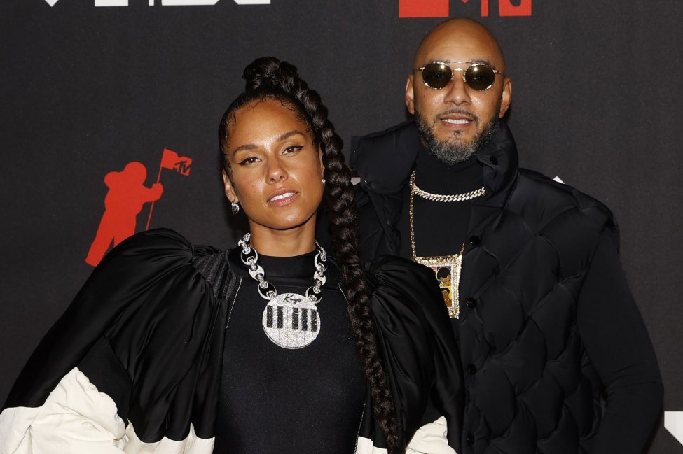 Alicia Keys, Swizz Beatz are in love in new 'Best of Me' video