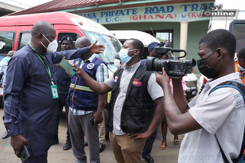 Joycleanghana Photos: AMA Metro Health Inspectors close down smelly public urinals at 'circle station'