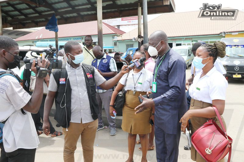 Joycleanghana Photos: AMA Metro Health Inspectors close down smelly public urinals at 'circle station'