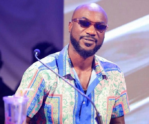 High-life singer, Kwabena Kwabena