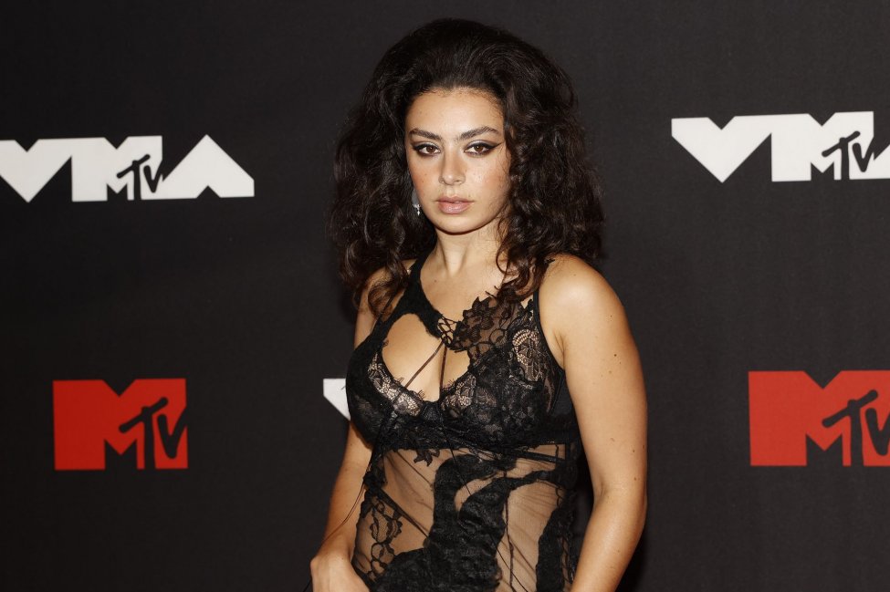 Charli XCX takes the stage in 'New Shapes' music video