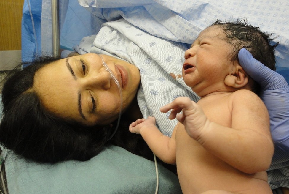 Report: Pregnancy, childbirth complications cost U.S. billions