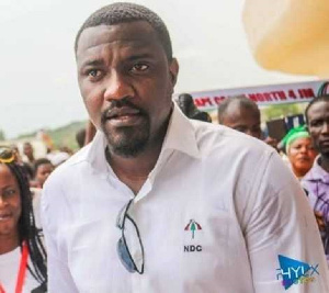 John Dumelo