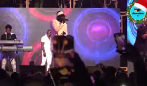 Ofori Amponsah performing on stage during the Promiseland concert