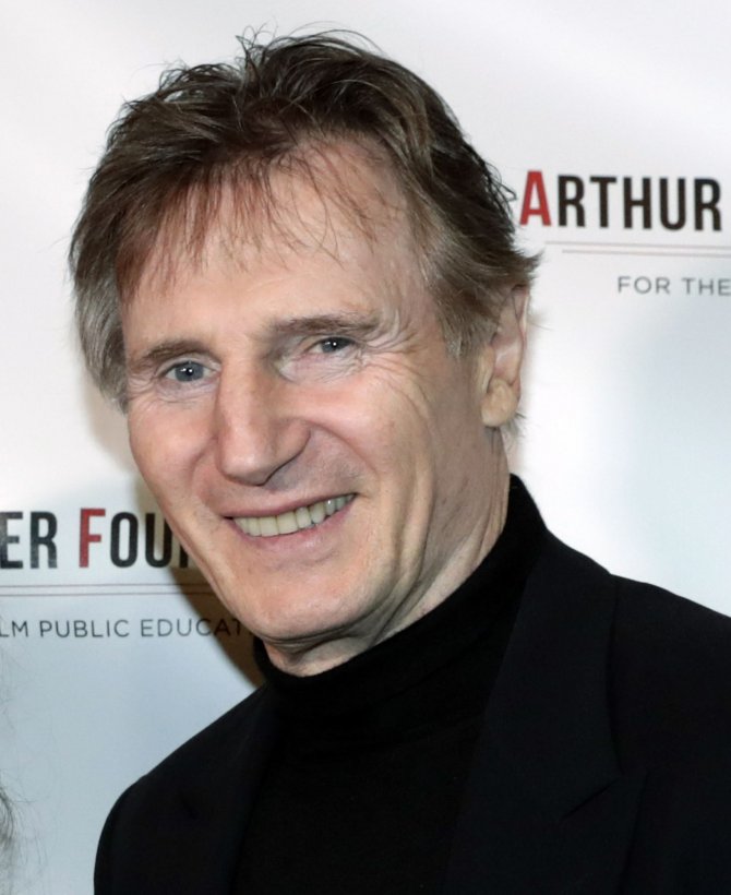 Grandpa Liam Neeson fights for his family in 'Blacklight'